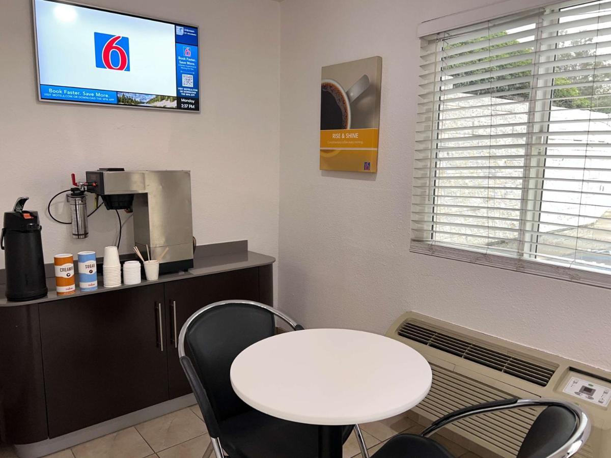 Motel 6-Orange, Ca - Anaheim Eksteriør bilde